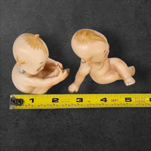 Vintage Kewpie Figurines Pair Bisque Porcelain Made in Japan Adorable Expresion - Picture 8 of 10